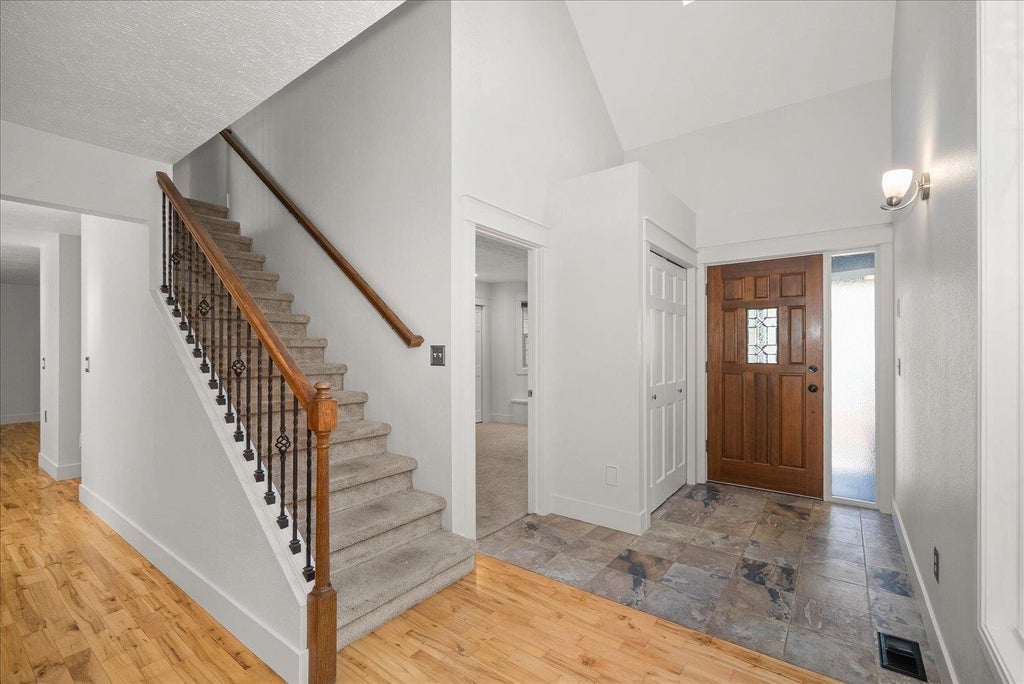 Photo of 1114 E 19th Ave, Spokane, WA 99203 (MLS # 202625527)