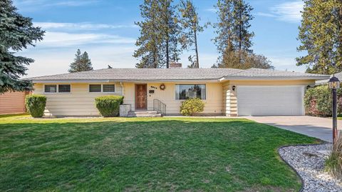 Photo of 6611 N A St, Spokane, WA 99208 (MLS # 202615264)