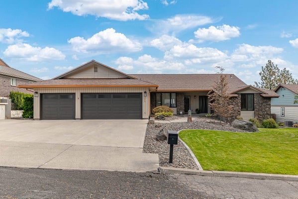 7518 N PANORAMA DR, SPOKANE, WA 99208 - Image 2c34a623e4270495a2bcbc0c391bf8eb/420174196