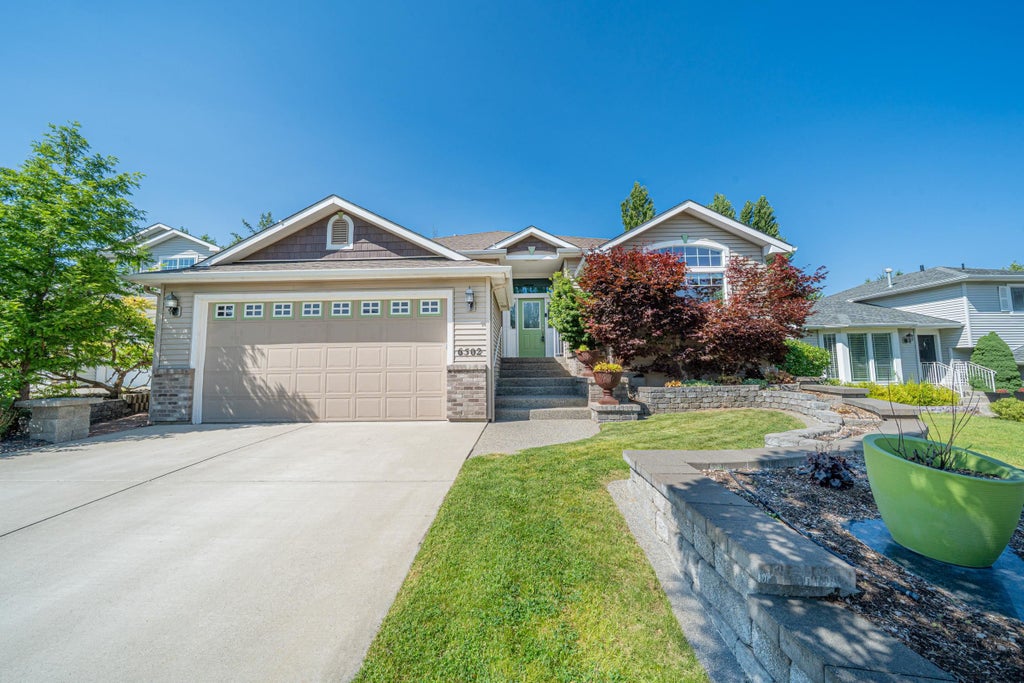 Photo of 6502 S Creekstone St, Spokane, WA 99224 (MLS # 202624486)
