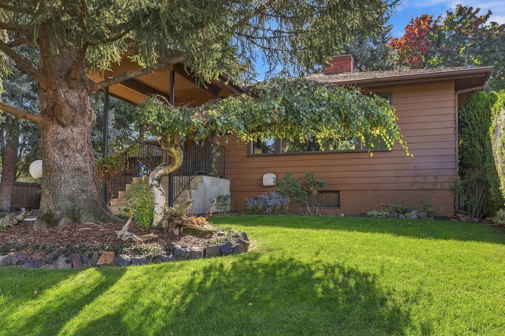 Photo of 3908 E 22nd Ave, Spokane, WA 99223 (MLS # 202625424)