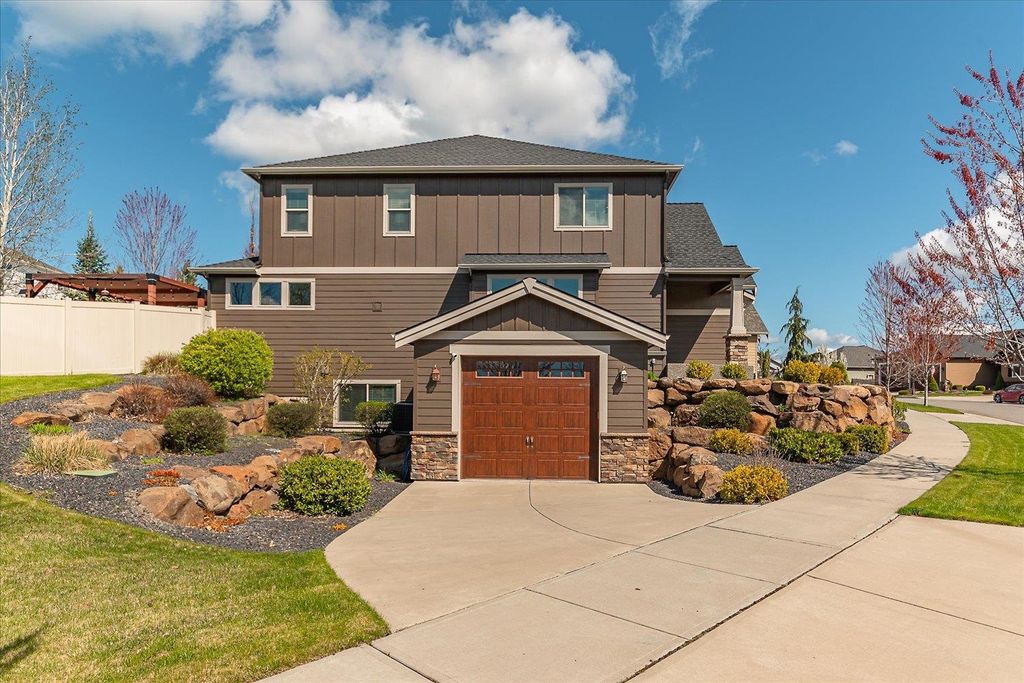 Photo of 18020 E Daystar Rd, Spokane Valley, WA 99016 (MLS # 202615810)