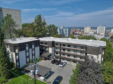 Photo of 620 W 7th Ave, Spokane, WA 99204 (MLS # 202526771)