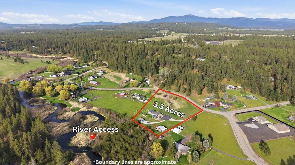 Photo of 21913 N MEADOWVIEW Dr, Colbert, WA 99005 (MLS # 202616099)