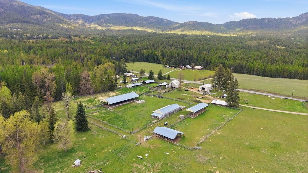 Photo of 983 Orin Rice Rd, Colville, WA 99114 (MLS # 202616587)