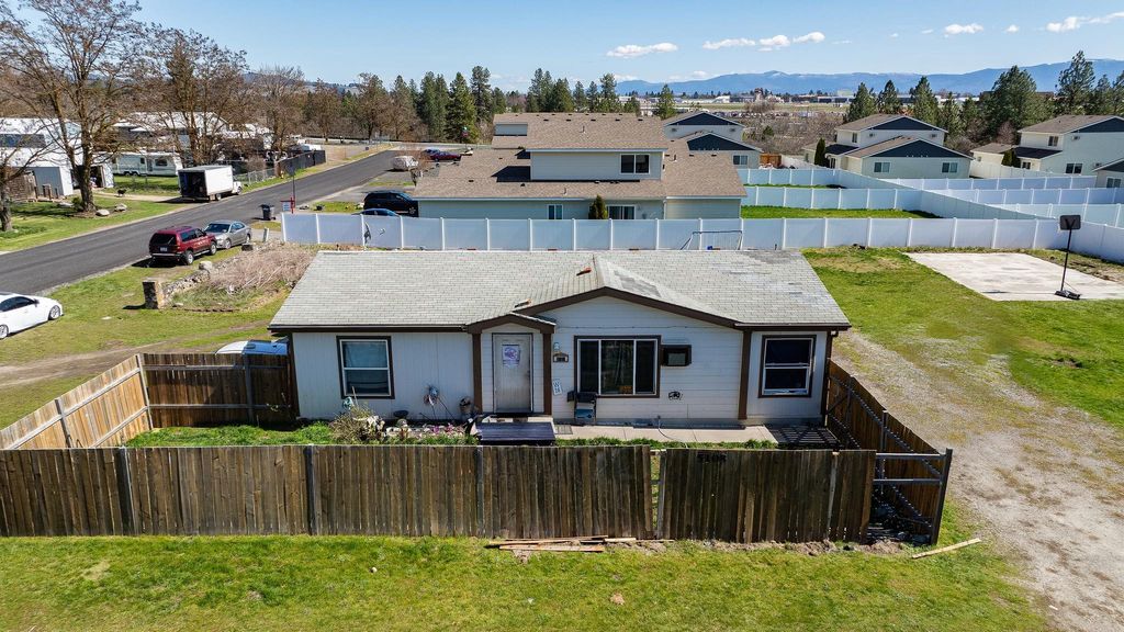 Photo of 5108 E Grace Ave, Spokane, WA 99217 (MLS # 202615766)