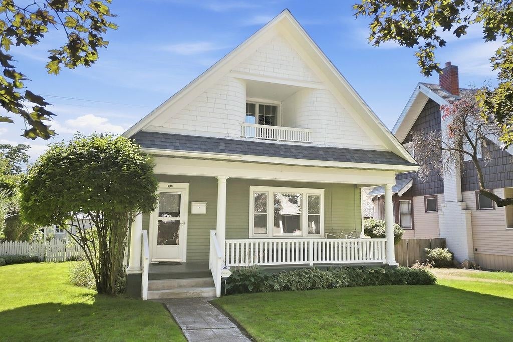 Photo of 613 W Euclid Ave, Spokane, WA 99205 (MLS # 202624481)