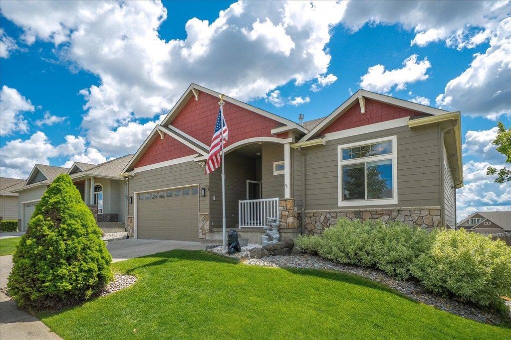 Photo of 2315 W Chadwick Ln, Spokane, WA 99208 (MLS # 202623719)