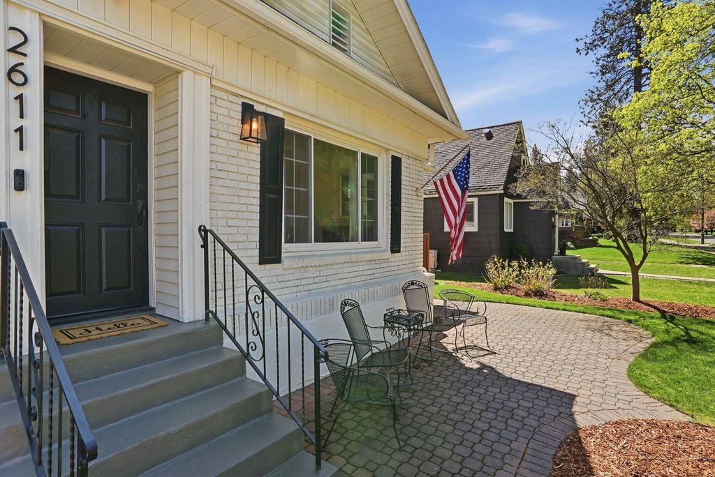 Photo of 2611 S Post St, Spokane, WA 99203 (MLS # 202616348)