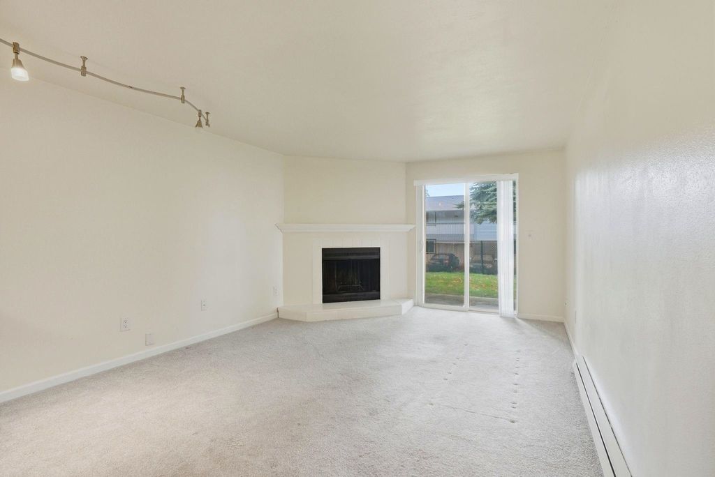 Photo of 6121 E 6th Ave, Spokane, WA 99212 (MLS # 202525528)