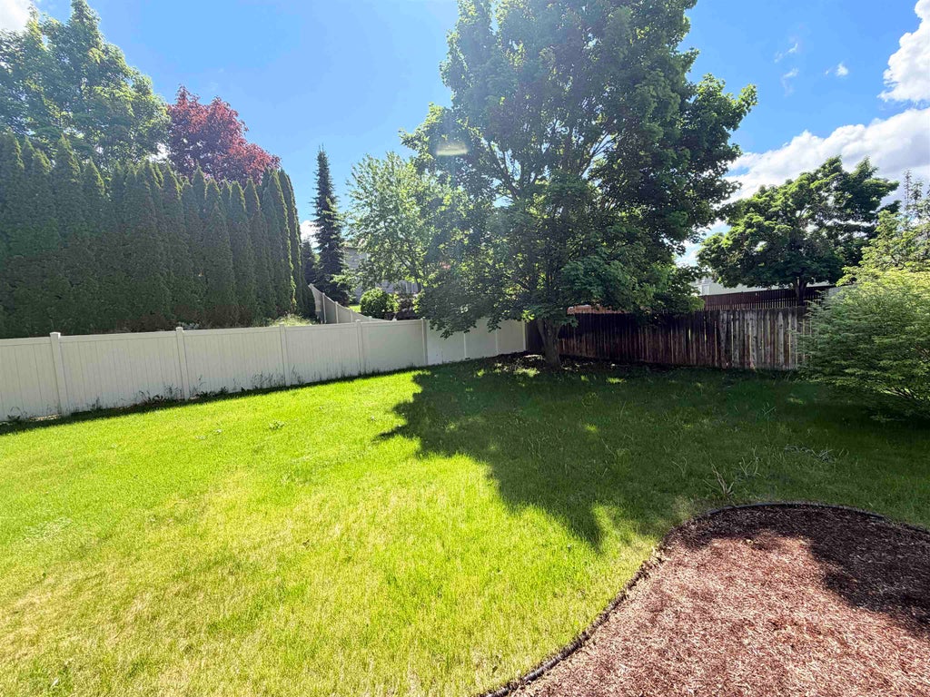 Photo of 8814 N Farmdale St, Spokane, WA 99208 (MLS # 202619248)