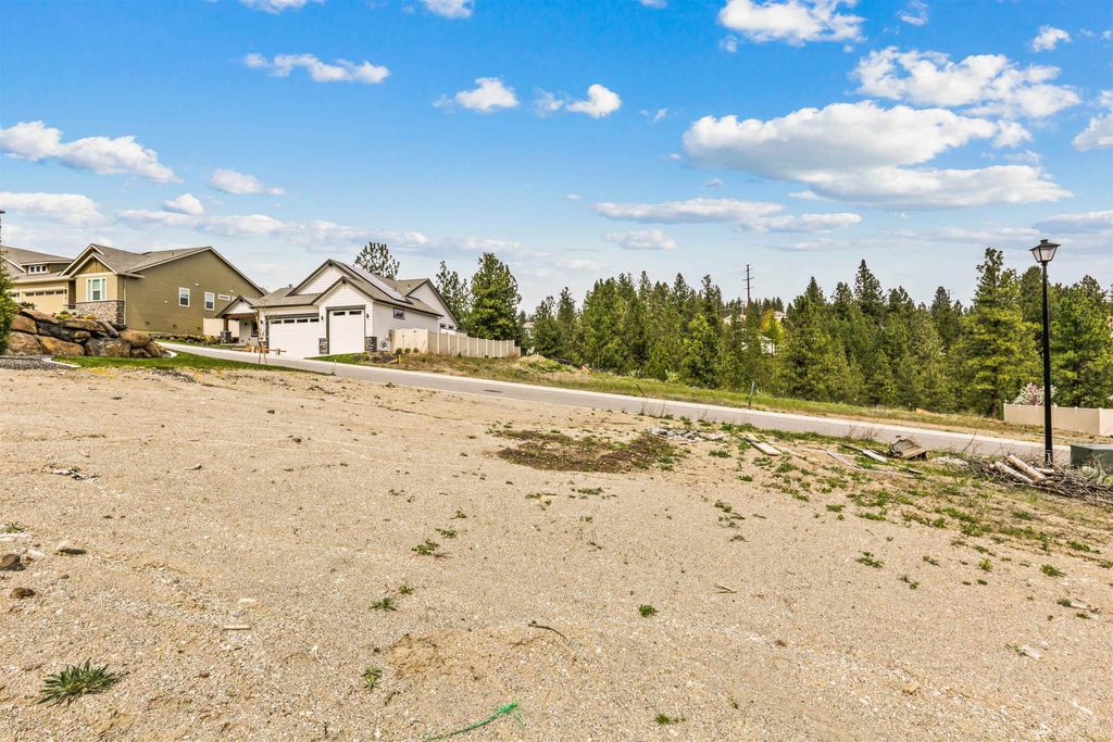 Photo of 5111 N Scenic Ln, Spokane, WA 99212 (MLS # 202616036)