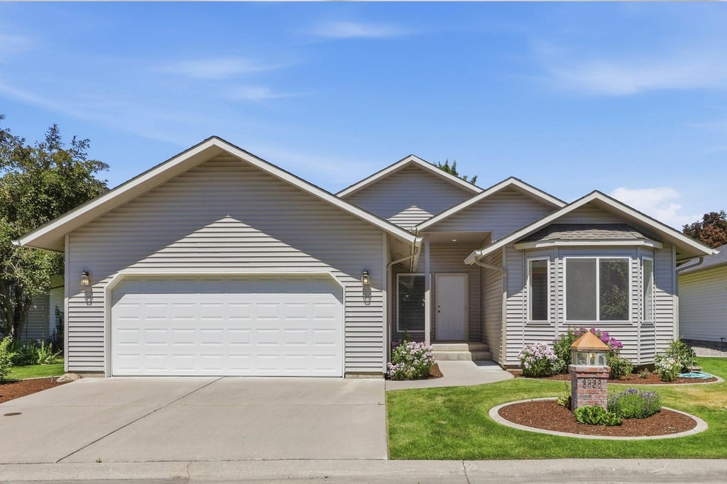 Photo of 3838 S Eagle Ln, Spokane Valley, WA 99206 (MLS # 202621201)