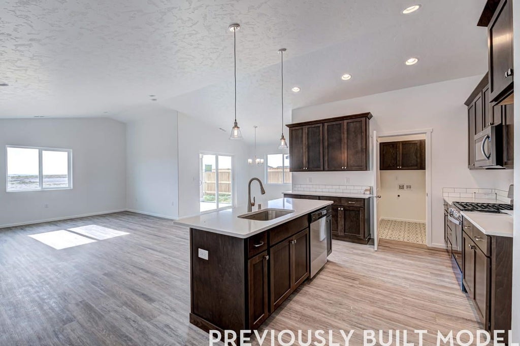 Photo of 18722 E RIVERSIDE Ct, Spokane Valley, WA 99016 (MLS # 202611974)