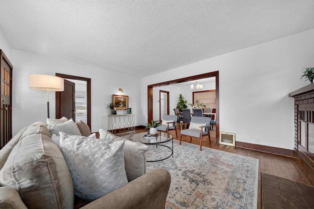 Photo of 624 W Buckeye Ave, Spokane, WA 99205 (MLS # 202622094)