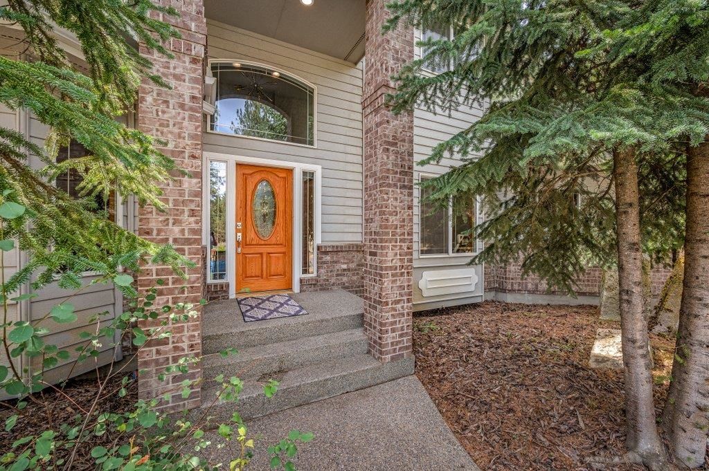 Photo of 8217 W Rutter Pkwy, Spokane, WA 99208 (MLS # 202619982)