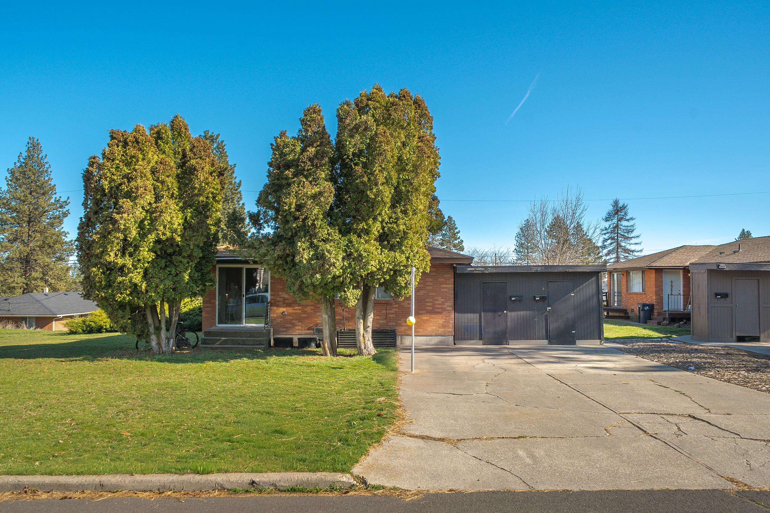 Photo 1 of 30 — 1521 4th St, Cheney, WA 99004