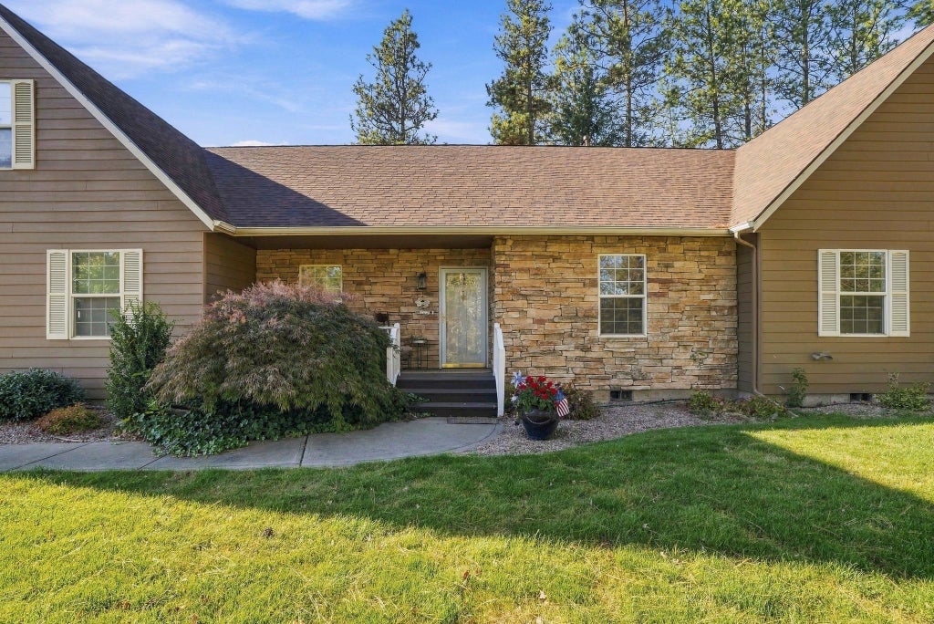Photo of 16508 S Cheney Spokane Rd, Cheney, WA 99004 (MLS # 202625634)
