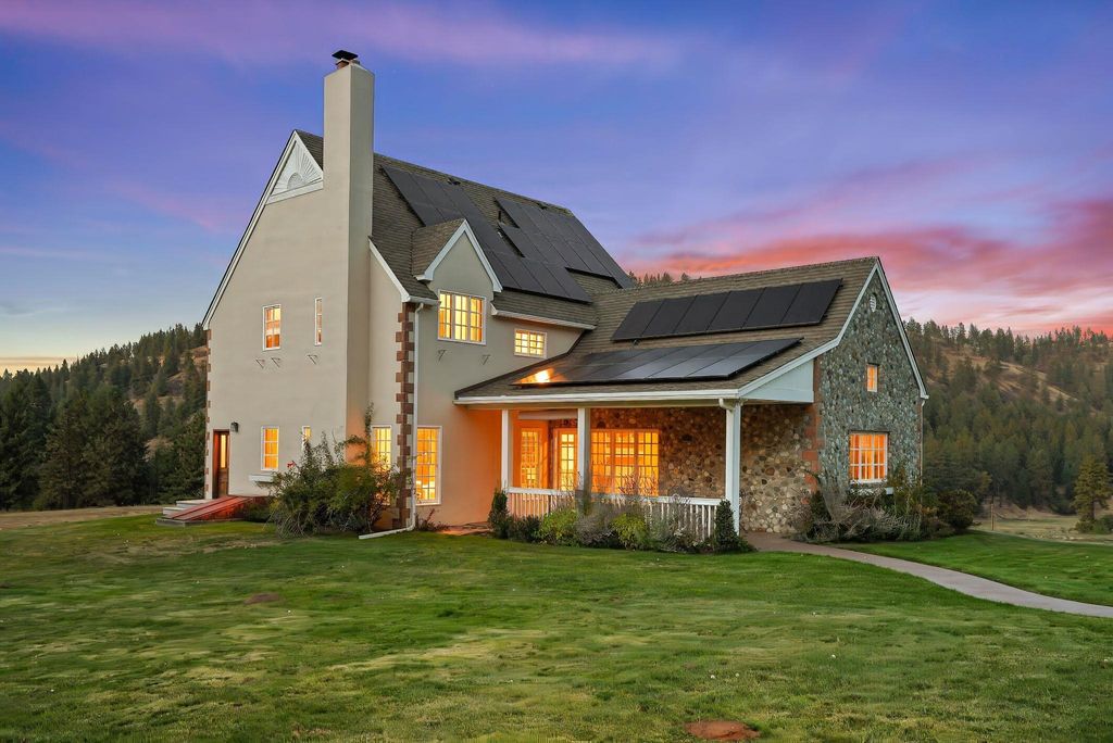 Photo of 4408 E Spangle Creek Rd, Valleyford, WA 99036 (MLS # 202525404)