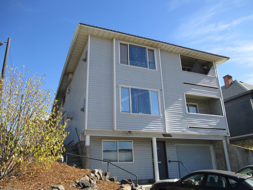 Photo of 1408 N Atlantic St, Spokane, WA 99201 (MLS # 202610849)