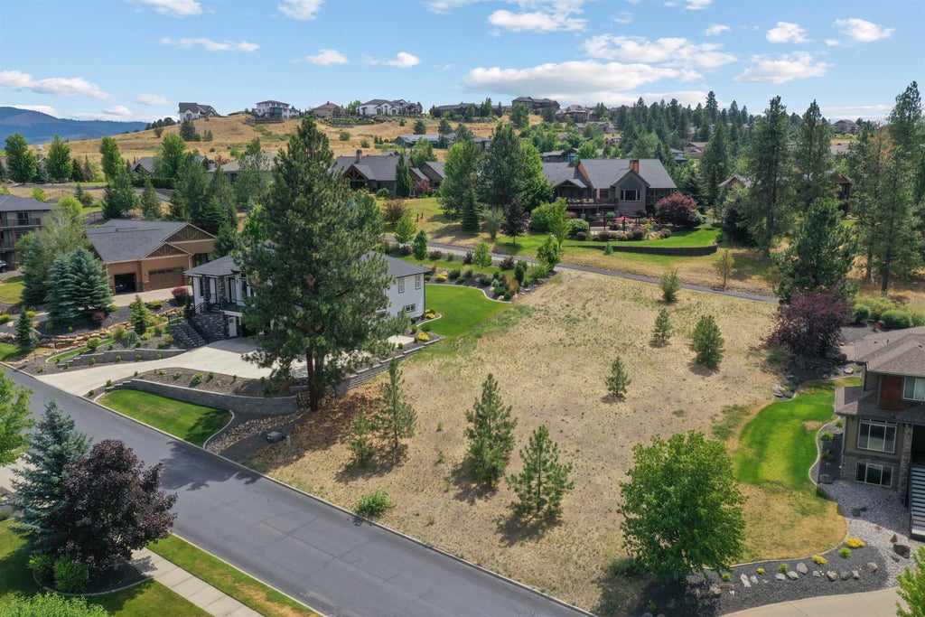 Photo of 21824 E MULLAN Rd, Liberty Lake, WA 99019 (MLS # 202625469)