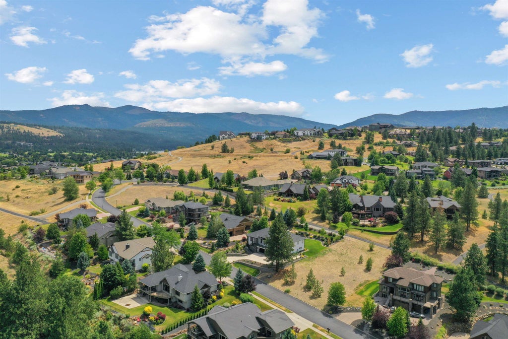 Photo of 21824 E MULLAN Rd, Liberty Lake, WA 99019 (MLS # 202625469)