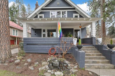 Photo of 441 W Shoshone Pl, Spokane, WA 99203 (MLS # 202614226)