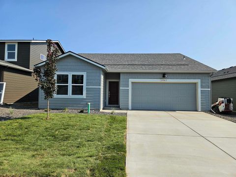 Photo of 3643 S Blake Ln, Spokane, WA 99206 (MLS # 202613305)