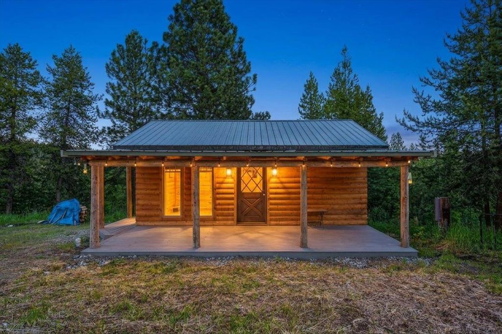 Photo of 5099 L Allen Rd, Springdale, WA 99173 (MLS # 202619243)