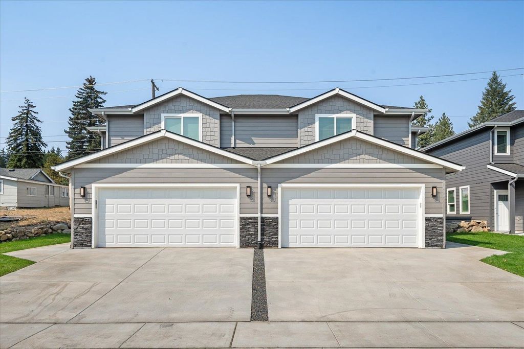 Photo of 916 2nd St, Cheney, WA 99004 (MLS # 202616302)