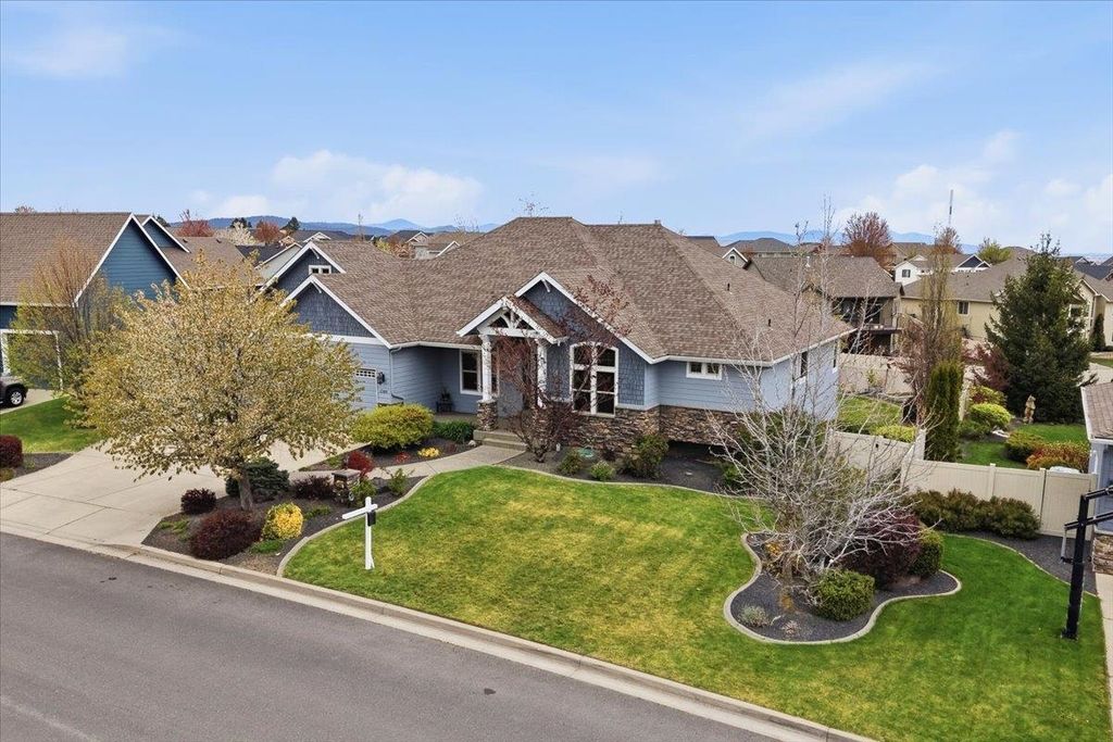 Photo of 2309 S Morningside Heights Dr, Greenacres, WA 99016 (MLS # 202616422)