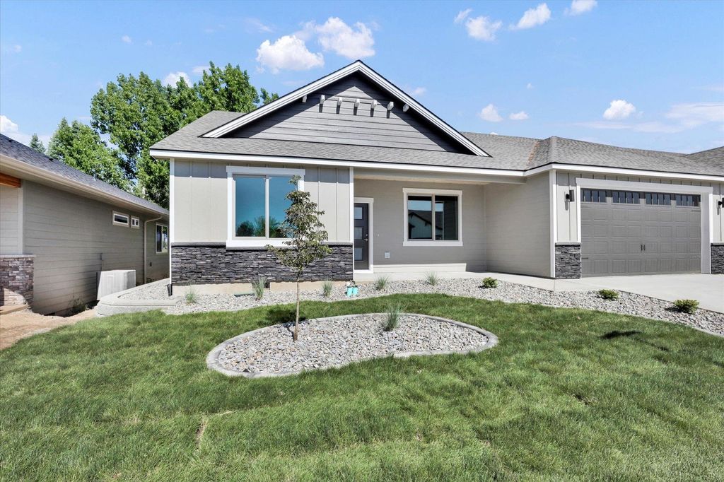 Photo of 1109 - Unit 15 N Country Club Dr, Deer Park, WA 99006 (MLS # 202615896)