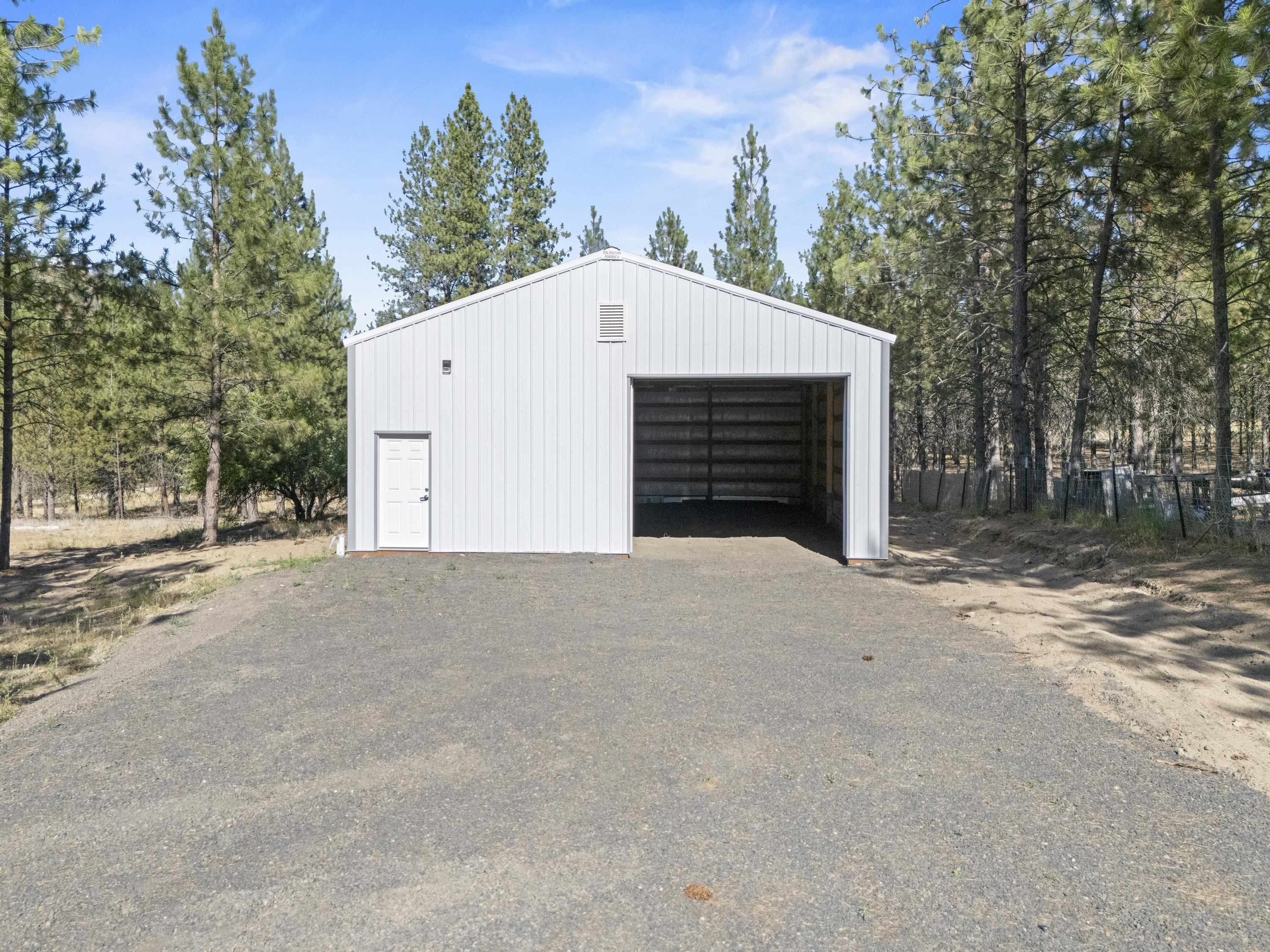 Photo 1 of 21 — 6298 D HWY 291 Hwy, Nine Mile Falls, WA 99026