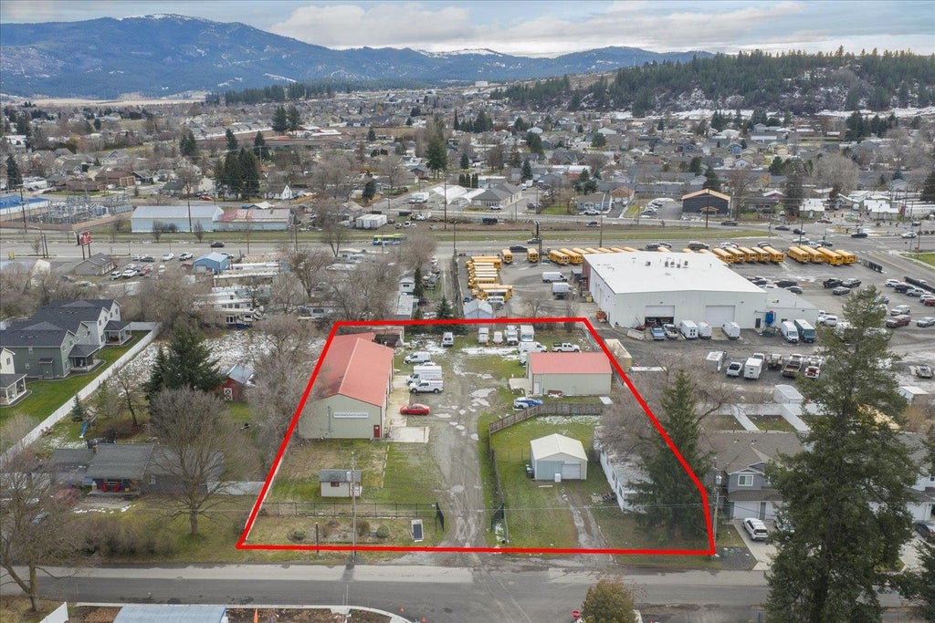 Photo of 17622 E Cowley Ave, Spokane Valley, WA 99016 (MLS # 202620159)