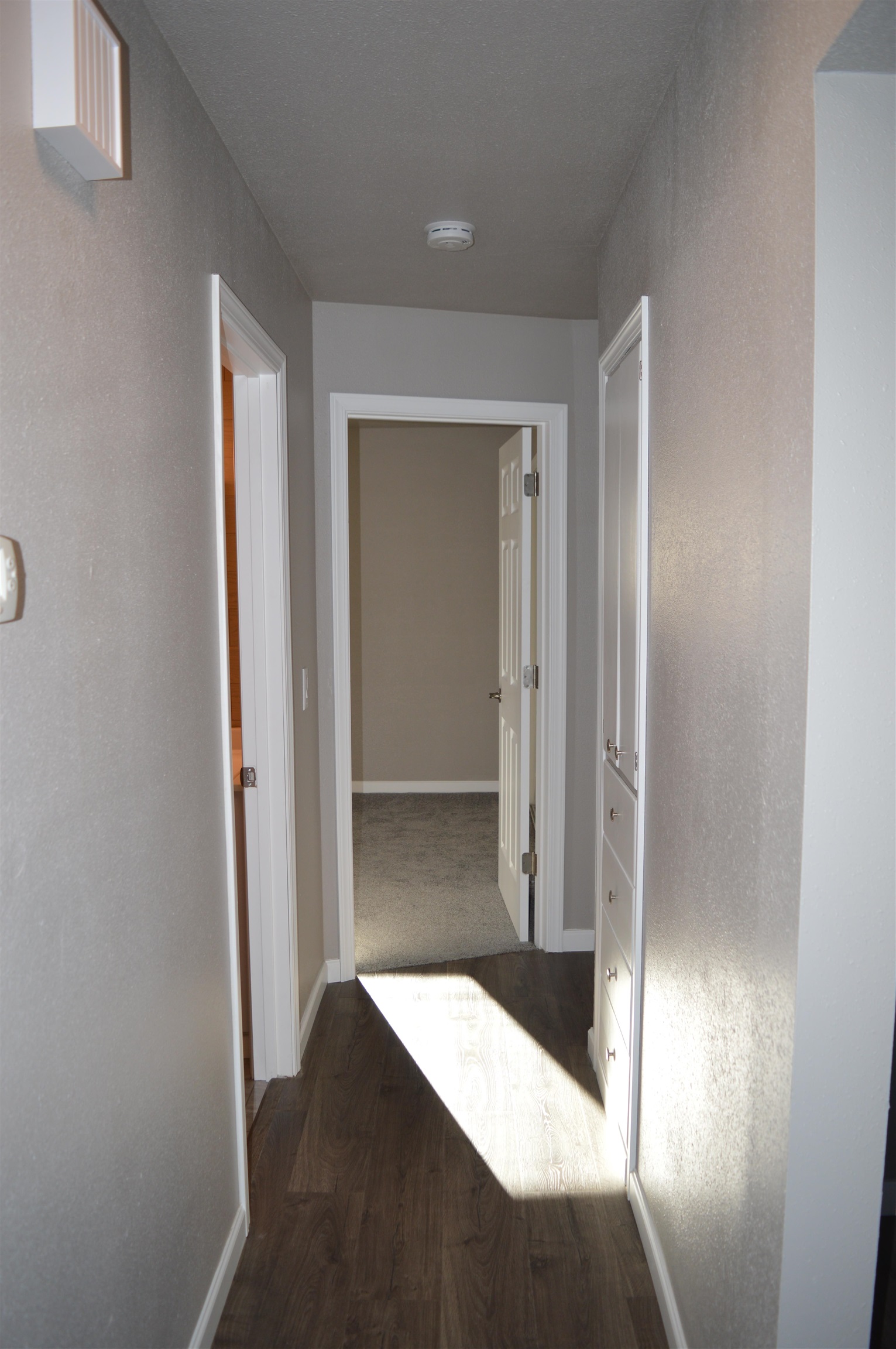 Photo 11 of 42 of 814 N University St house