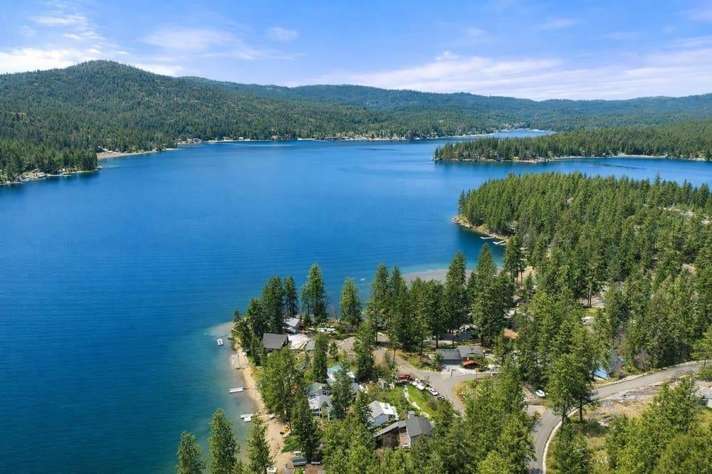 Photo of 12808 N North Park St, Newman Lake, WA 99025 (MLS # 202623554)