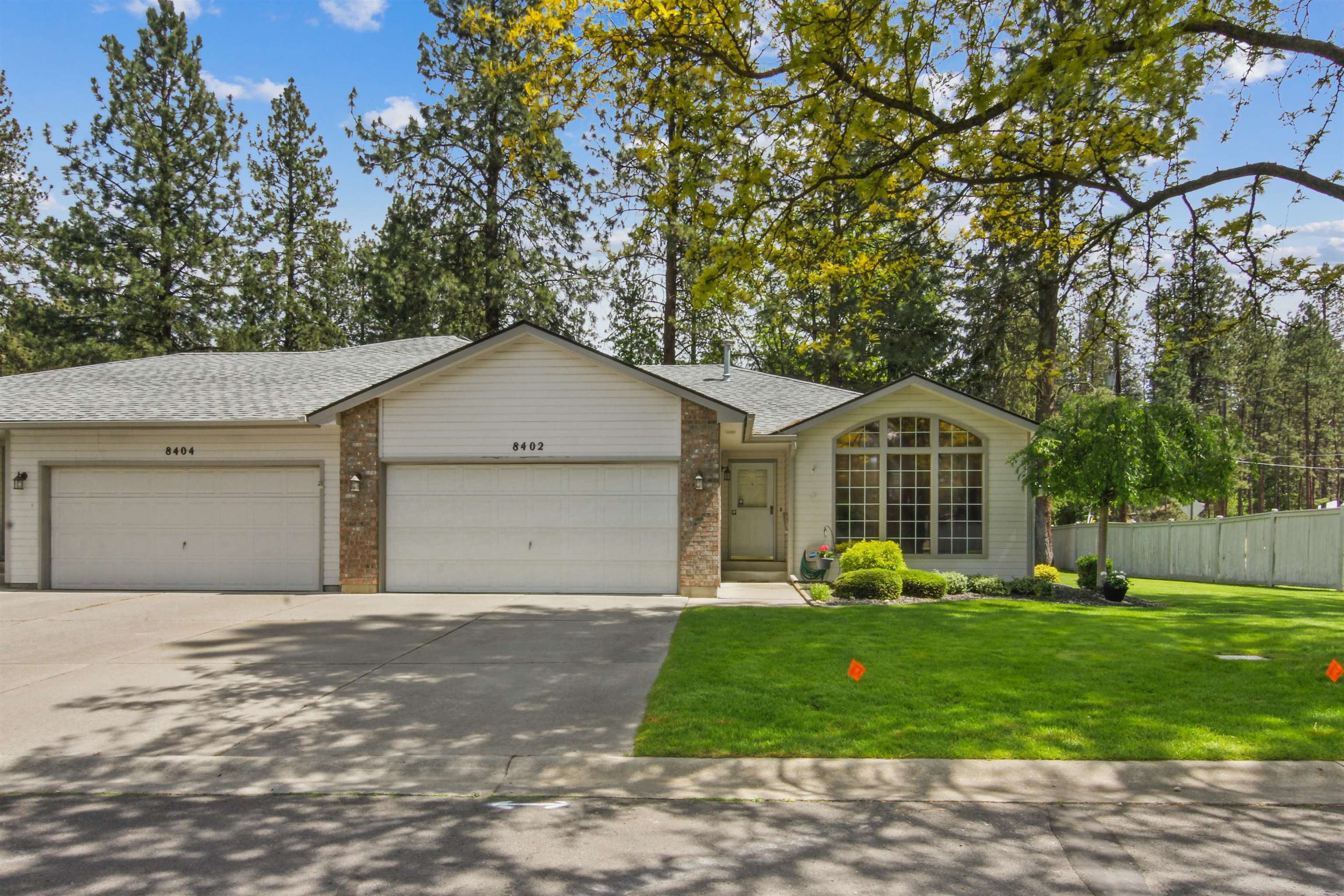 Photo 1 of 22 — 8402 N Pine Meadows Ln, Nine Mile Falls, WA 99026