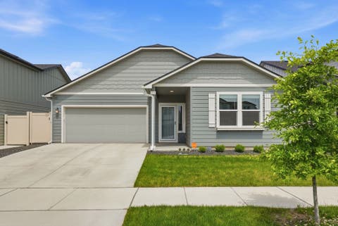 Photo of 2086 W Walker Ave, Spokane, WA 99208 (MLS # 202619086)