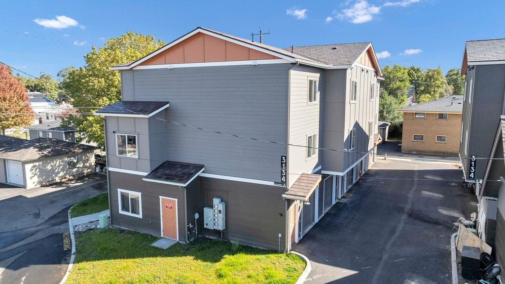 Photo of 3134 A, B &amp; C N Stuart St, Spokane, WA 99207 (MLS # 202625405)