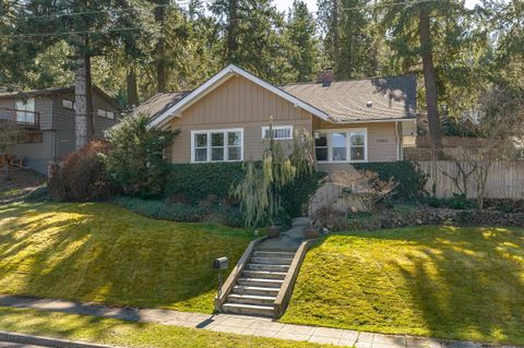 Photo of 1708 E 18th Ave, Spokane, WA 99203 (MLS # 202614438)
