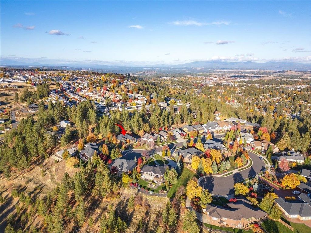 Photo of 1610 W Panorama Ave, Spokane, WA 99208 (MLS # 202615166)
