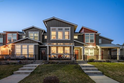 Photo of 2118 W Summit Pkwy, Spokane, WA 99201 (MLS # 202614560)