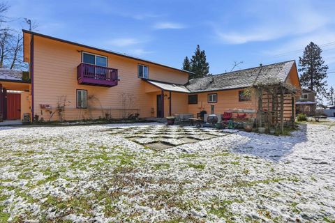 Photo of 1523 E Nettleton Gulch Rd, Coeur d Alene, ID 83815 (MLS # 202612423)