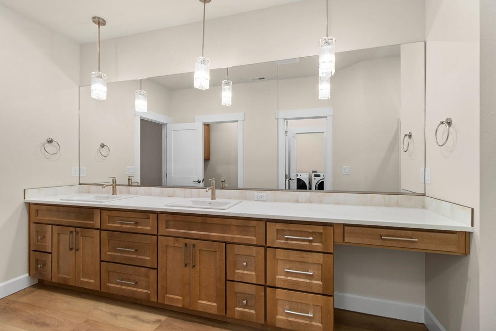 Photo of 2314 E Towhee Lane Ln, Spokane, WA 99208 (MLS # 202622193)