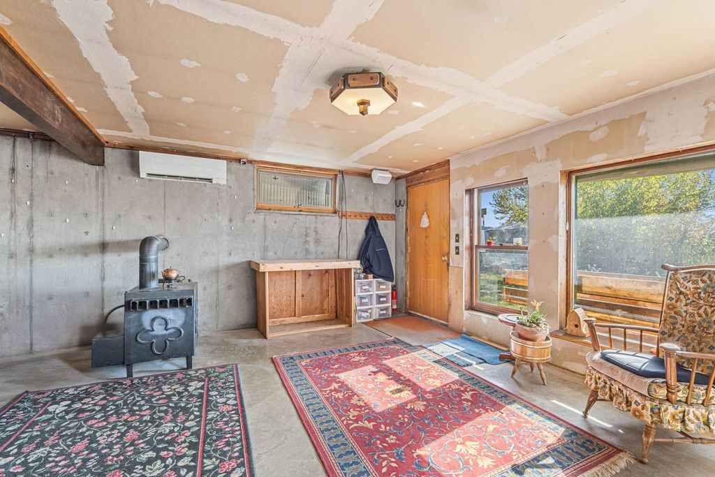 Photo of 2633 Highline Rd, Chewelah, WA 99109 (MLS # 202525520)