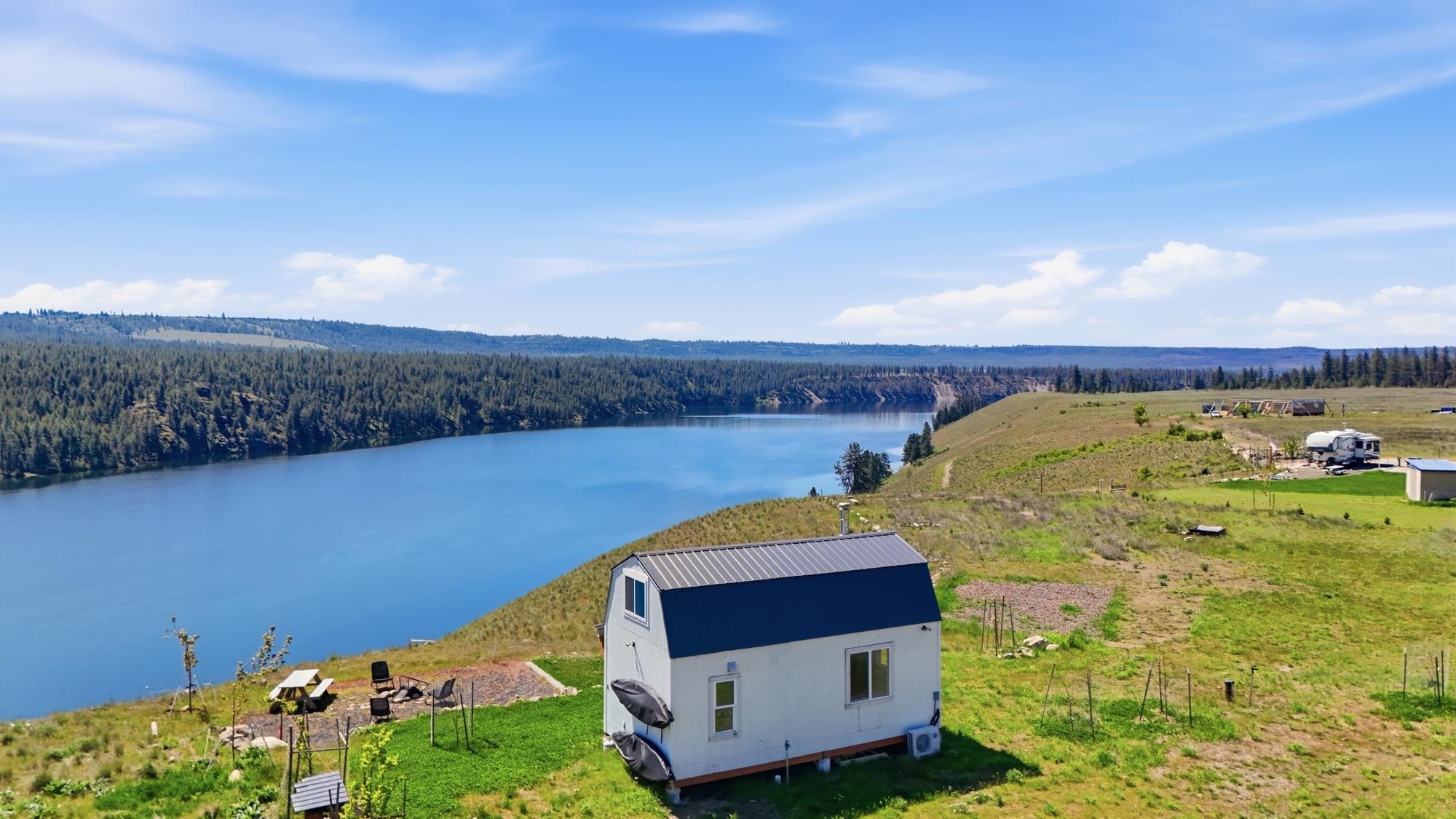 Photo 1 of 46 — 7295 B HWY 291 Hwy, Tumtum, WA 99034