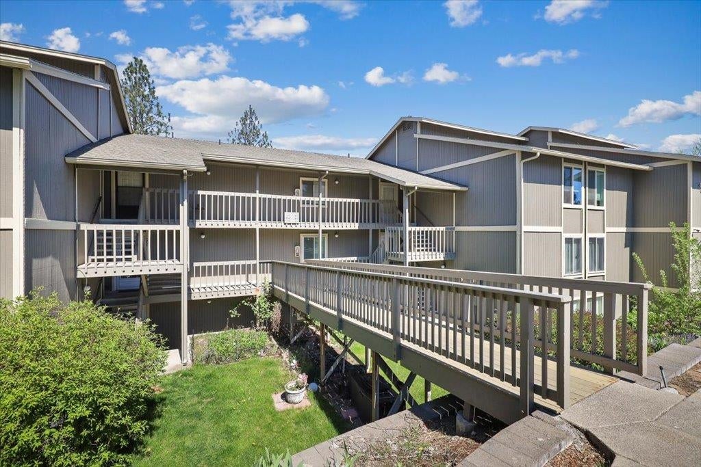 Photo of 6017 E 6th Ave, Spokane, WA 99212 (MLS # 202623515)