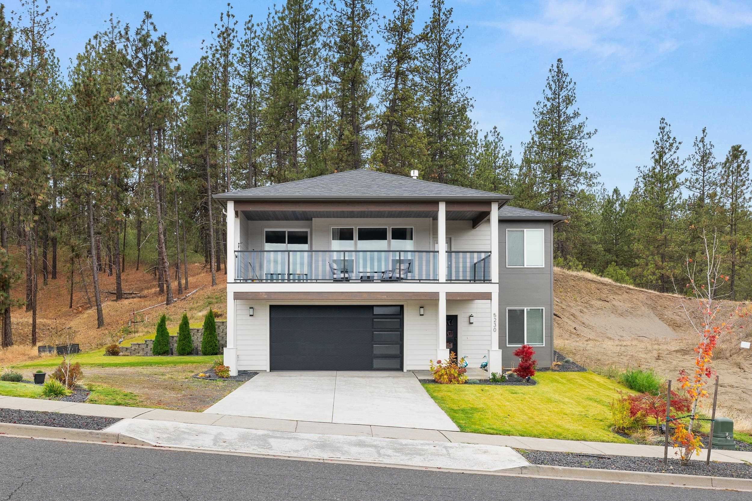Photo 1 of 50 — 5230 S Lincoln Way, Spokane, WA 99224