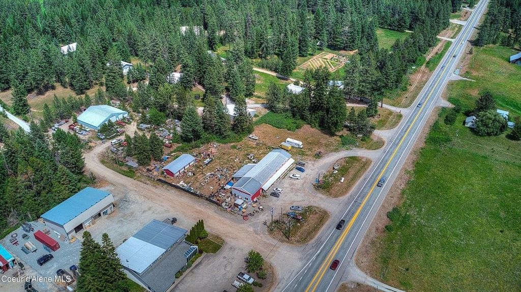 Photo of 4799 Highway 2 Hwy, Priest River, ID 83856 (MLS # 202616272)