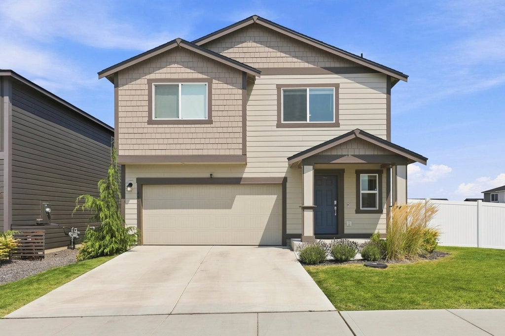 Photo of 4406 W Connaught Ave, Spokane, WA 99208 (MLS # 202625654)